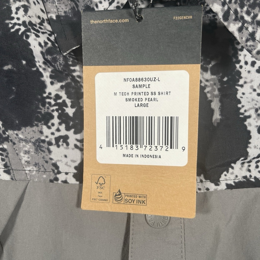 The North Face x Kazuki Kuraishi Urban Exploration KK Tech Printed Shirt Mens M - Picture 4 of 8